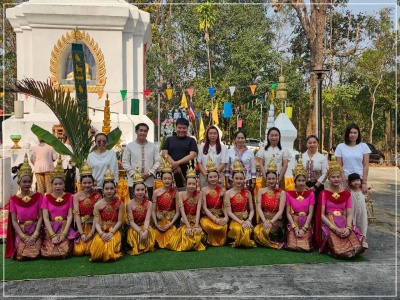 batch LINE ALBUM ngan wad phra thatu ku kang 260303 4